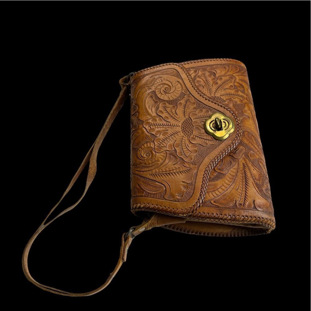 VINTAGE real leather unique purse retro